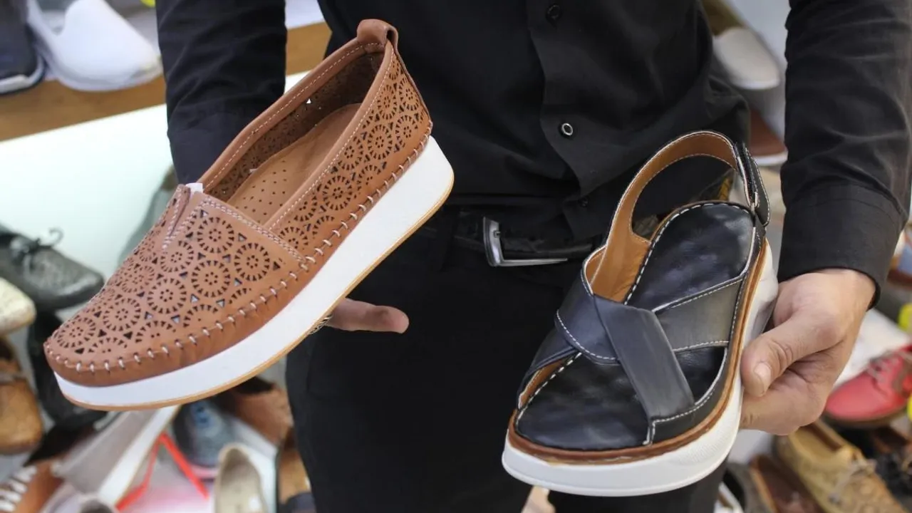 Eskişehir'de Ayakkabı Esnafından Ortopedik Ayakkabılar