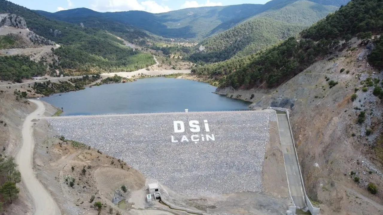 Eskişehir Sarıcakaya Laçin Barajı ve Sulaması Yapıldı