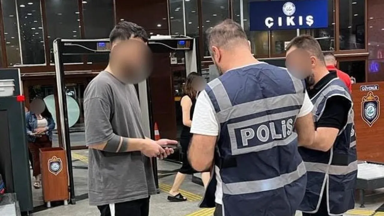 Eskişehir'de Polis Ekipleri Denetim Gerçekleştirdi