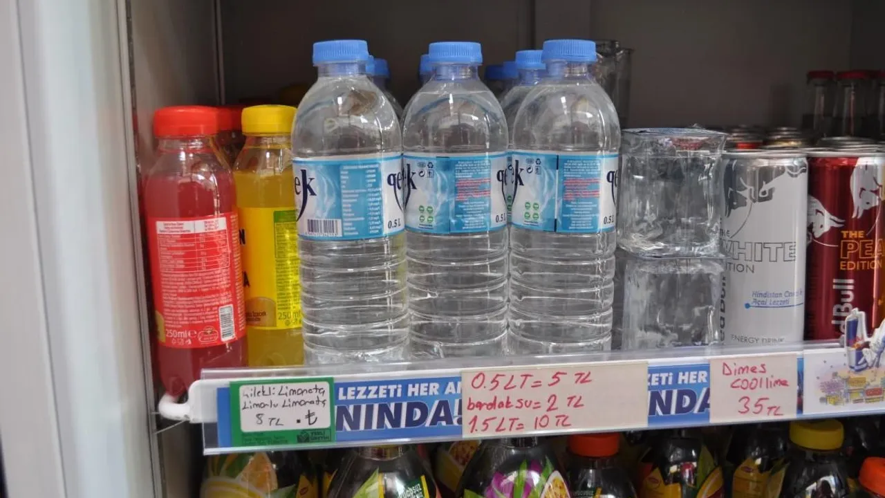 Kavurucu Sıcakla Eskişehir'de Su Satışları Patladı