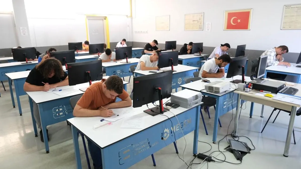 Eskişehir MEGEM’de İş Garantili Meslek Kursları