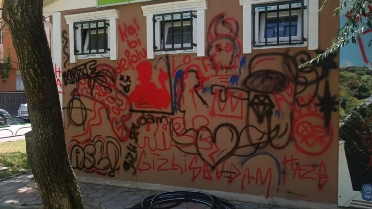 Deneyimli Kafe’ye zarar verildi