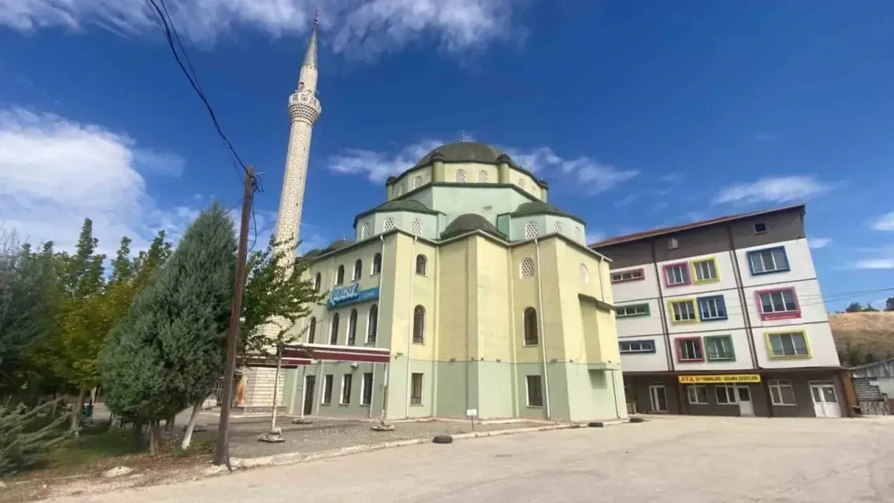 Eskişehir’de Kalabak Camii Kurşunlandı