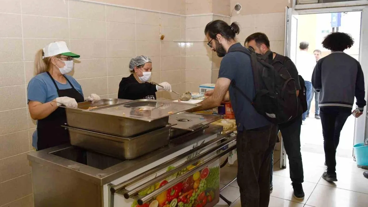 Başkan Ataç: "Gençlerimize destek olmaya devam edeceğiz"