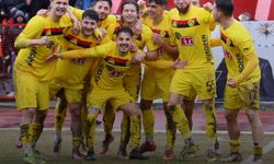 UŞAK’TA ŞİMŞEK ÇAKTI, ES-ES DÖRT KÖŞE: 0-4