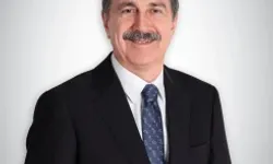 Dt. Ahmet ATAÇ Kimdir?