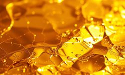 Altın neden düşüyor son dakika bugün 16 Şubat 2026 altın düşüş sebebi nedir altın almalı mı satmalı mı?