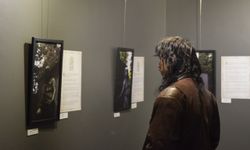 Mezar Taşları Sanatla Yorumlandı