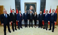 Erdinç Yılmaz Sivrihisar Eğitim Vakfı’nın Onursal Üyesi Oldu