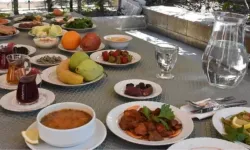 Basit, pratik, kolay iftar menüsü tarifleri, bu akşam iftarda neler yapılabilir? İFTAR MENÜSÜ TARİFLERİ!