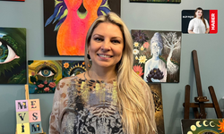Kurduğu Atölyede Yaratıcılığını Sergiliyor