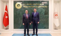 Milletvekili Dönmez’den Bakan Kurum’a Konut ve Dönüşüm Ziyareti