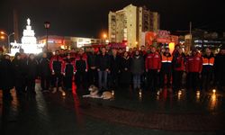 Tepebaşı’nda 04.17’de deprem şehitleri anıldı