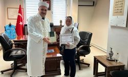 Tepebaşı’nda Duygu Dolu İhtida Töreni