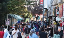 Bayram Öncesi Çarşıda Şeker Yoğunluğu