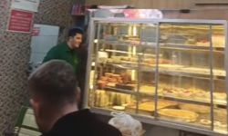 Eskişehir'de İftar Vakti Lokantaya Güvercin Girdi