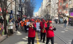 Eskişehir’de LÖSEV 8 Mart İçin Yürüdü