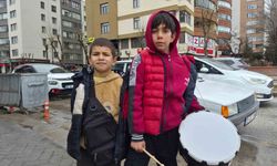 Eskişehir’de Miniklerden Davullu Bayram Mesaisi