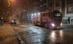 Eskişehir'de Park Halindeki Araç Alev Alev Yandı