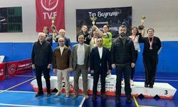 Eskişehir'de Sağlıkçılar Masa Tenisi Turnuvasında Buluştu