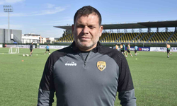 Eskişehirspor Teknik Direktörü, Karşıyaka Maçı Sonrası Açıklama Yaptı