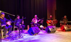 "İstiklalden Çanakkale'ye Türküler" Seslendirildi