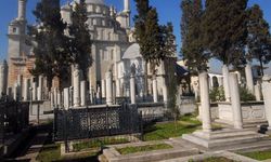 Kadir Topbaş Neden Fatih Camiine Gömüldü?