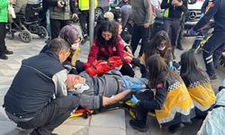 Eskişehir’de Araç Yayaların Arasına Daldı: 5 Yaralı