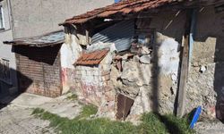 Eskişehir'de Mahalleli Tedirgin: Metruk Evler Önlem Bekliyor