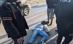 Eskişehir’de Motosikletli Kuryeye Çarpıp Kaçtı