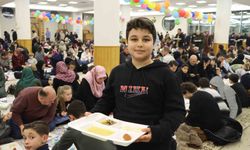 Öğrenci ve Veliler İftarda Bir Araya Geldi