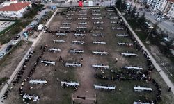 Tepebaşı’ndan Geleneksel Sokak İftarı