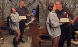 Savaşmayın sevişin, biz sevişmeye başladık!