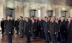 Devlet Erkanı 23 Nisan’da Anıtkabir’de Bir Araya Geldi