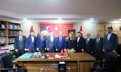 Gürhan Albayrak’tan Ayhan Sezer’e Hayırlı Olsun