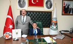 İnönü’de Küçük Başkan Efe Şenbel Koltuğa Oturdu