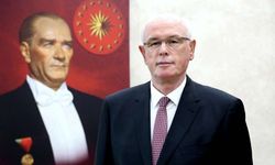 Kazım Kurt’tan 23 Nisan Mesajı: “En Büyük Miras Özgür Bir Türkiye”