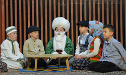 Miniklerden Tiyatro Festivalinde Büyük Performans