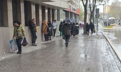 Eskişehir’de Sağanak Yağış Vatandaşları Zorladı