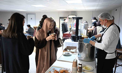 Sınavlara Çalışan Öğrencilere İkram