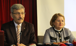 AHPADİ Derneği "Demokrasiyi Yargılıyoruz" Paneli Düzenledi