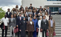 Akademi Anadolu Öğrencileri TBMM'de Buluştu