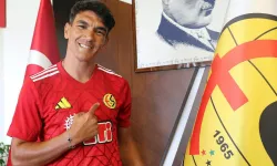 Akın Akman’dan Eskişehirspor’a Açık Kapılı Veda: "Yolların Yeniden Kesişip Kesişmeyeceğini Zaman Gösterecek"