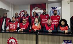 DİSK’ten Eskişehir’de 1 Mayıs’a Tepki: “İlkesel Duruşumuzu Korumak İçin Alanı Terk Ettik”