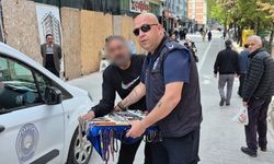 Eskişehir'de zabıta seyyar satıcının tezgahına el koydu