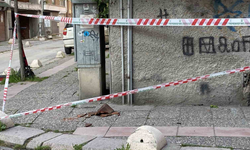Hoşnudiye’de Kaldırım Güvenlik Şeridiyle Kapatıldı