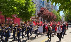 Gençlik Haftası Eskişehir’de Coşkuyla Başladı