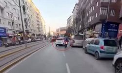 “Kamera Çekiyor mu” Dedi Saniyeler Sonra Kaza Yaptı