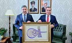MHP Eskişehir Heyeti Vali Yılmaz'ı Ziyaret Etti