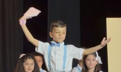 Yanlış Şarkı Açıldı, Minik Öğrencinin Tepkisi Güldürdü